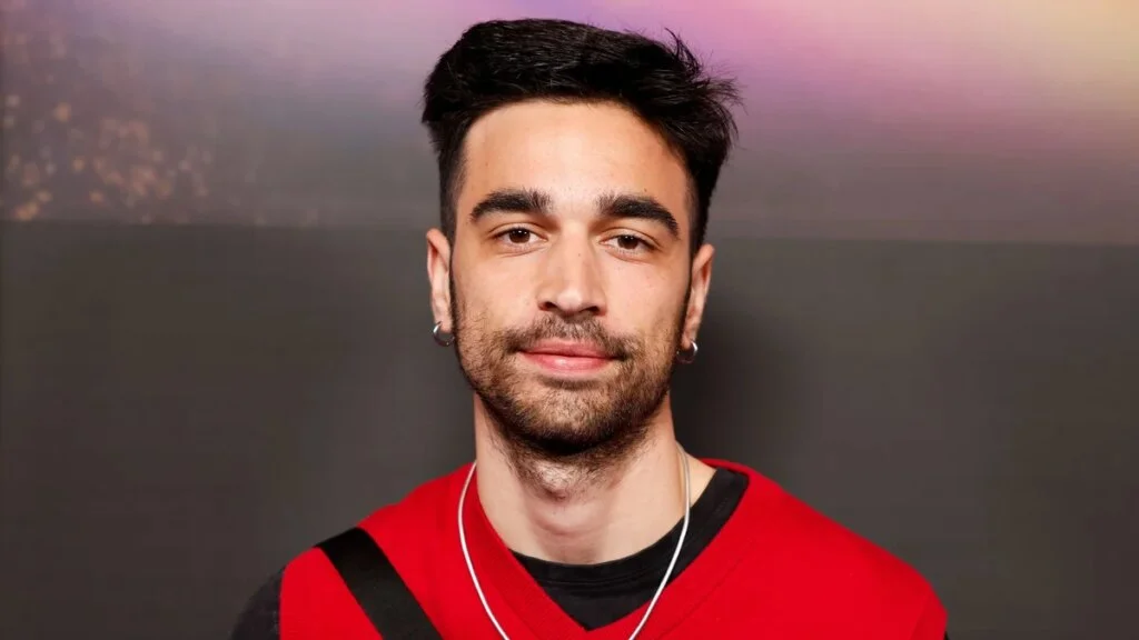 Daniel Arias se derrite hablando del hijo de su hermano Jon, que ha hecho abuelo a Imanol Arias: “Este niño nos hipnotiza”