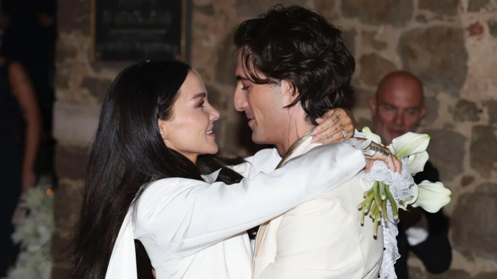 Las fotos de la boda de Dove Cameron y Damiano David en la Toscana: un escenario de ensueño y una novia que rompe con la tradición