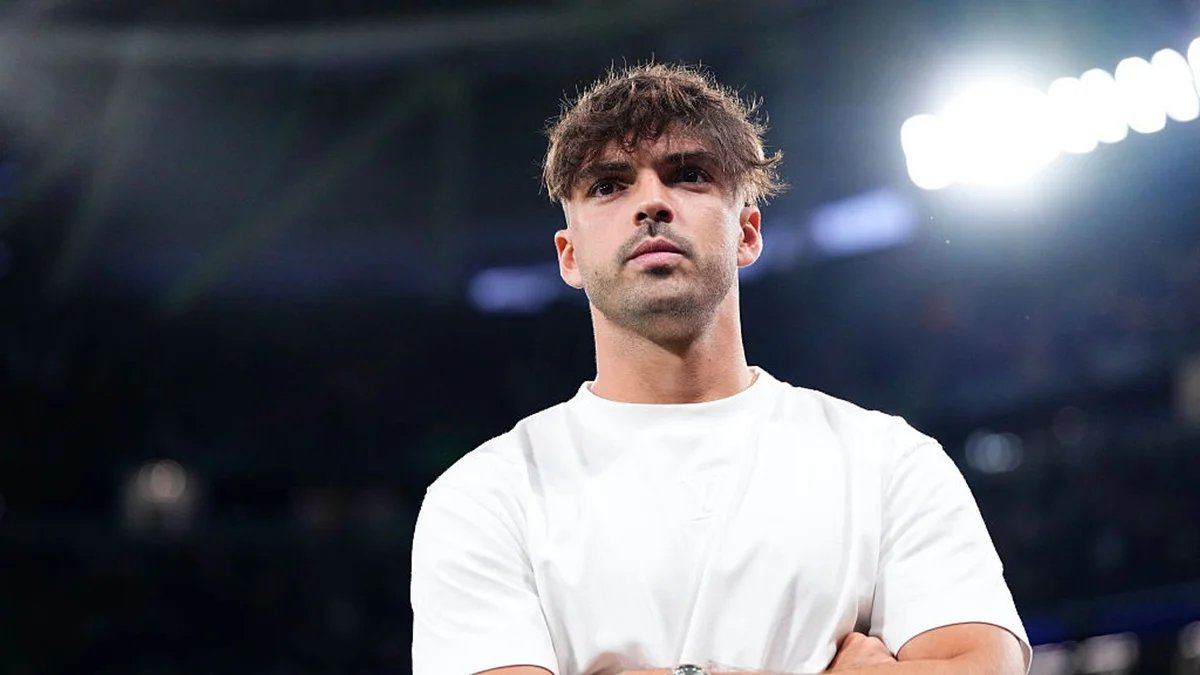 Raúl Asencio, futbolista del Real Madrid, rompe su silencio tras ser absuelto: “ Quiero cerrar esta etapa con respeto, con la cabeza alta y con muchas ganas de seguir adelante” Raúl Asencio, futbolista del Real Madrid, rompe su silencio tras ser absuelto: “ Quiero cerrar esta etapa con respeto, con la cabeza alta y con muchas ganas de seguir adelante”