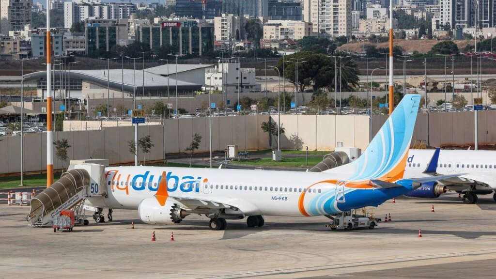 Vuelo con destino a Israel aterriza de emergencia tras fuerte altercado entre pilotos; Netanyahu señala intento de secuestro