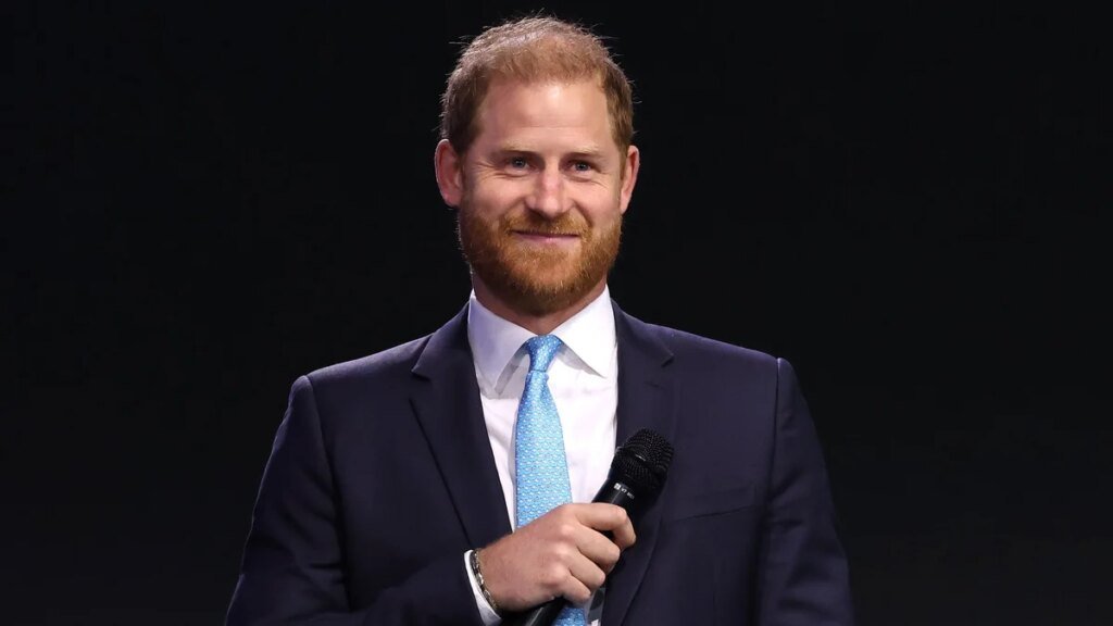 El príncipe Harry continúa el legado de la princesa Diana durante el primer viaje a Estados Unidos desde que se mudó al Reino Unido