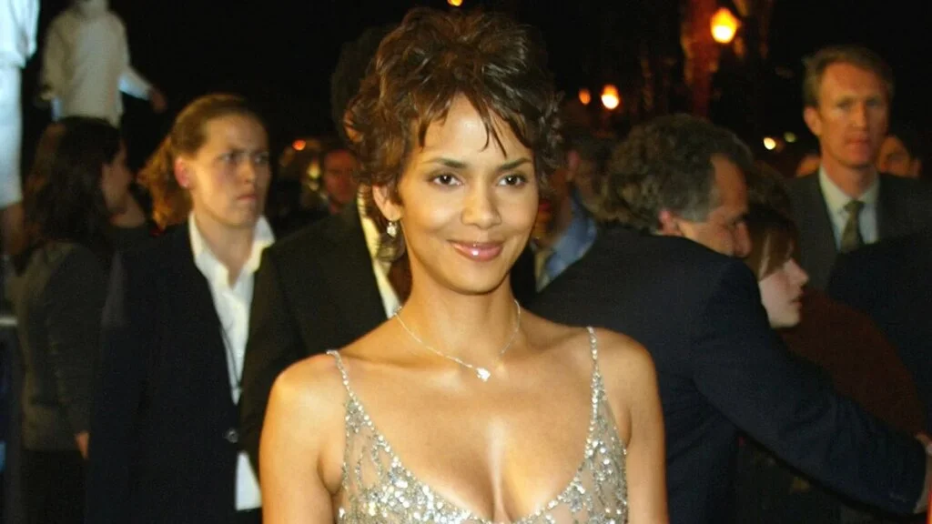 Halle Berry reacciona al homenaje de Zendaya en los Emmy: ‘Ella asesinó la noche’