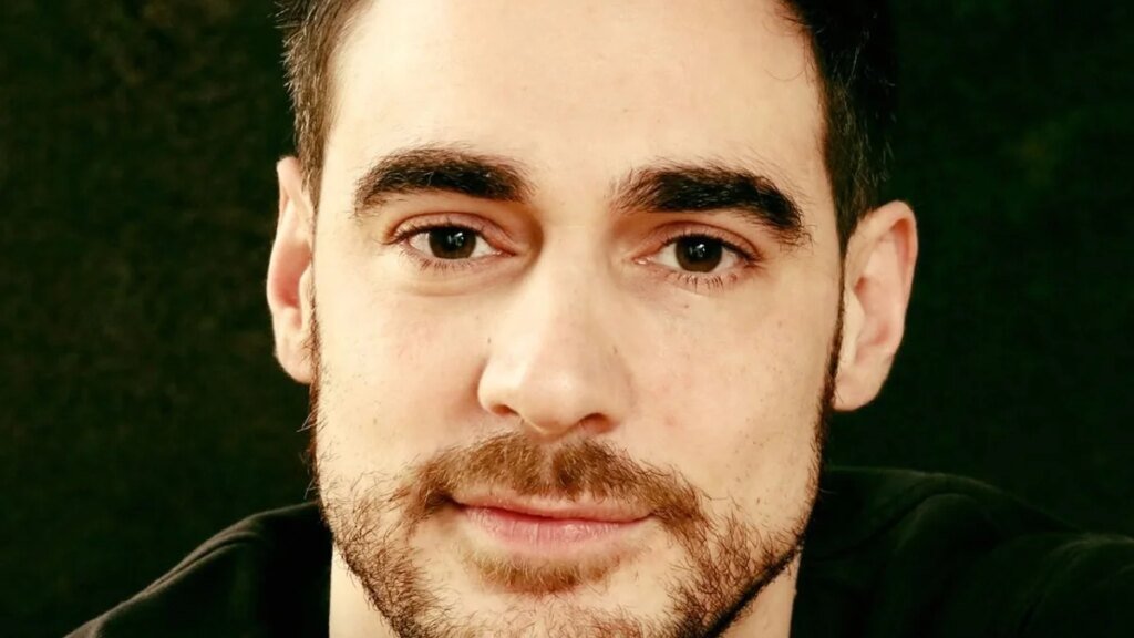 El desgarrador mensaje del actor francés Arnaud Denis antes de morir: “Ahora me rindo”