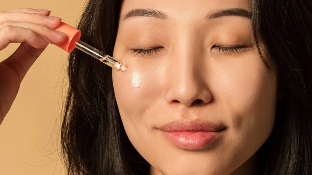 Soy experta en belleza y este es el sérum antimanchas superrebajado que estoy usando para tratar mi melasma