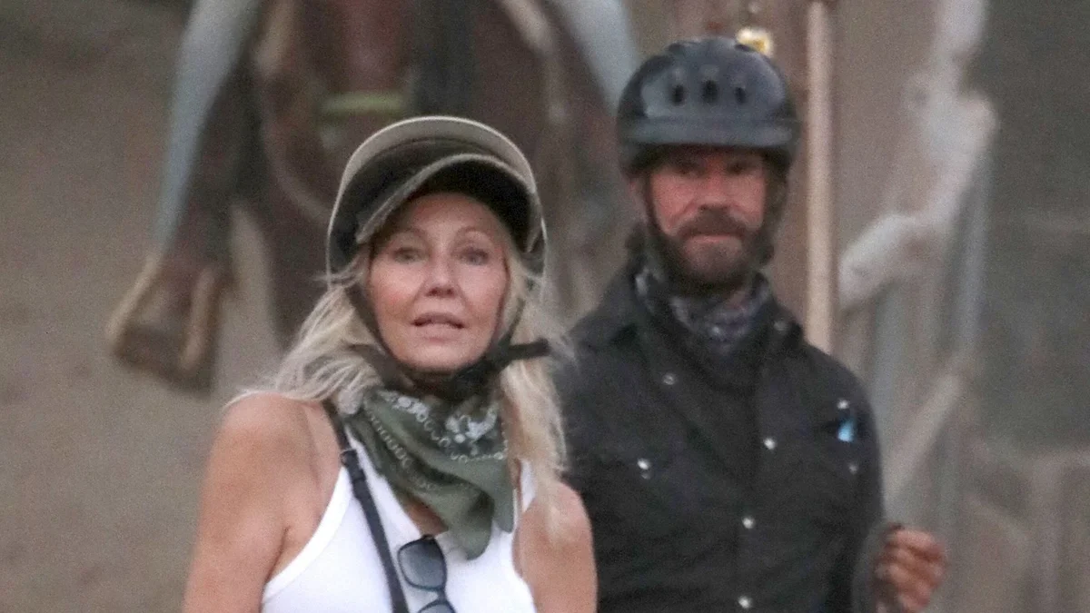 Heather Locklear y Lorenzo Lamas ensillan y se besan antes de su 64 cumpleaños