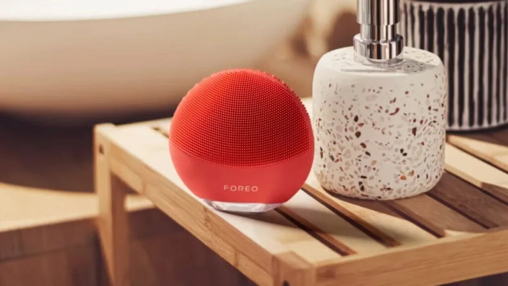 Localizamos en AliExpress el cepillo limpiador facial de FOREO a un precio nunca visto