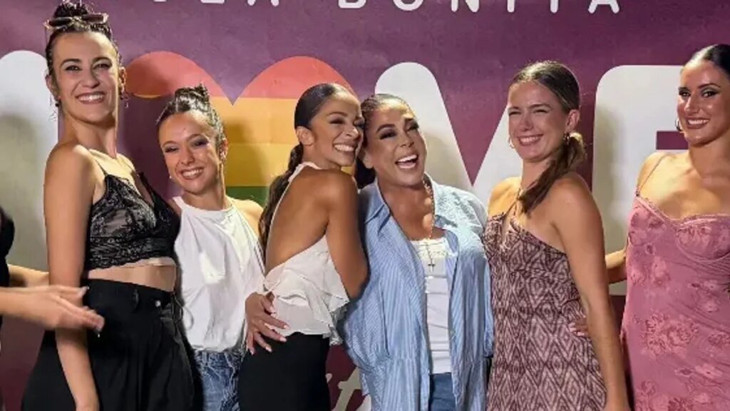 El inesperado mensaje de la novia de Kiko Rivera a Isabel Pantoja tras cumplir uno de sus grandes sueños