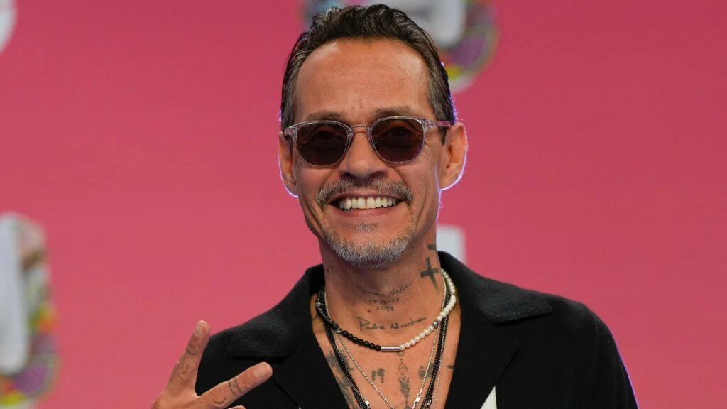 Marc Anthony muestra su lado más tierno como padre junto a sus hijos Ryan y Myla