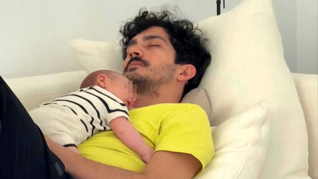 Chino Darín echa el freno a su carrera para disfrutar de Dante, el hijo que tiene con Úrsula Corberó: “Ahora me estoy dedicando a la paternidad”
