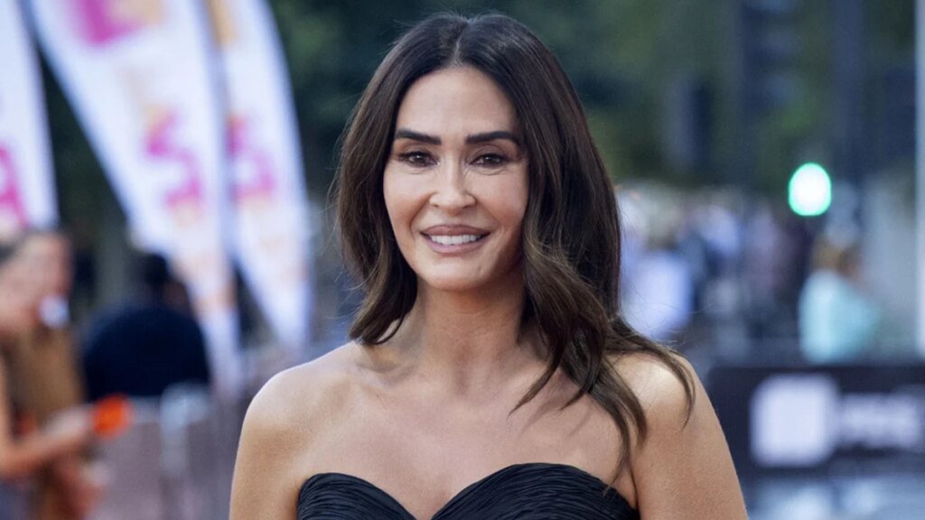 Vicky Martín Berrocal le da consejos de belleza a su ‘yo’ de 20 años: “Desmaquillarme y cuidar mi piel cada noche”