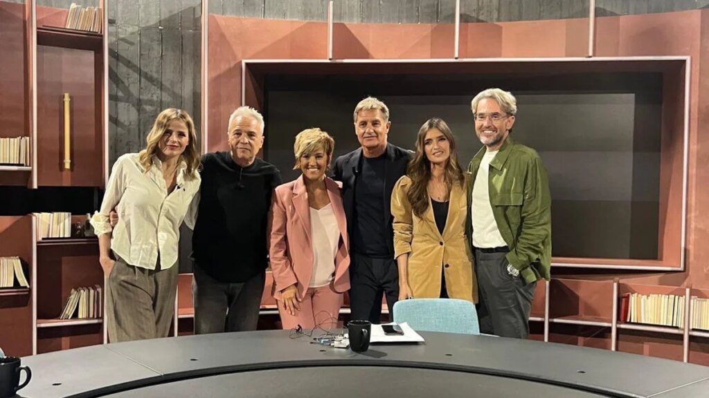Sara Carbonero vuelve a televisión y se emociona al reencontrarse con Cristina Pardo después de 20 años