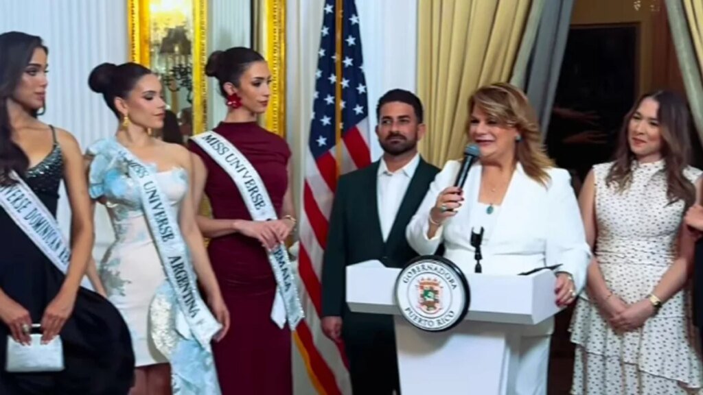 Las concursantes de Miss Universo se reúnen con el Gobernador de Puerto Rico antes de que comience oficialmente la competencia