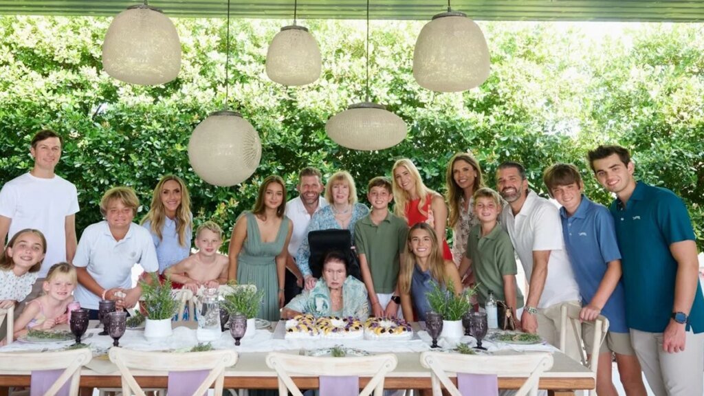 Ivanka Trump abre el album de la fiesta por el 100º cumpleaños de su abuela: “Celebrarte fue un honor y una alegría”